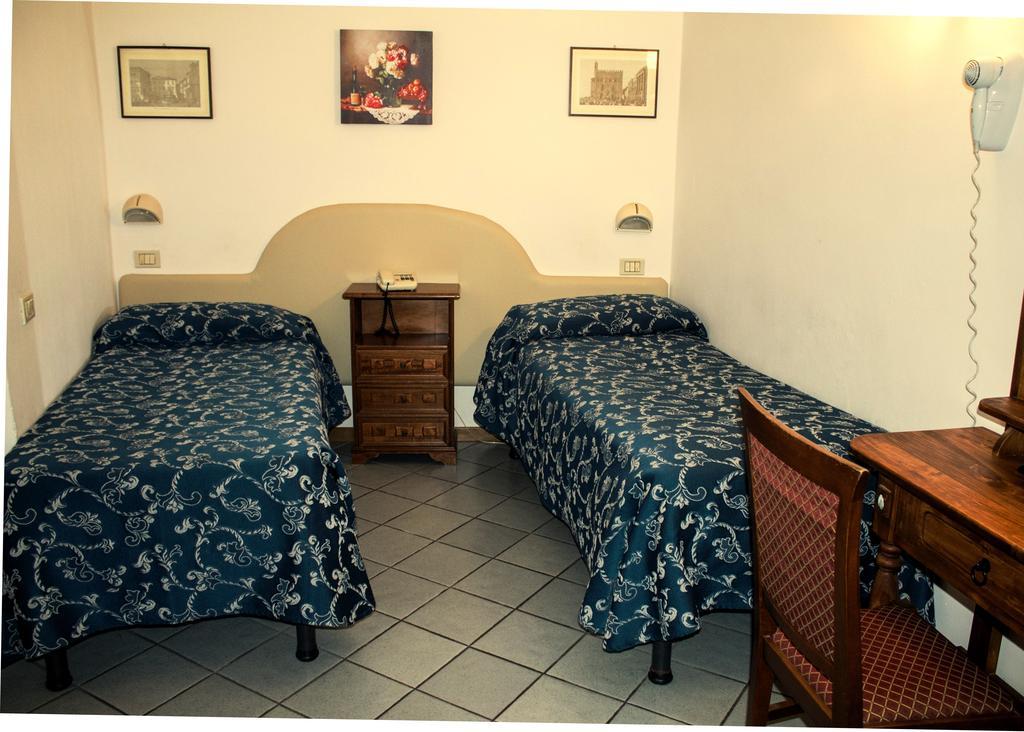 Albergo Umbria Città di Castello Pokoj fotografie